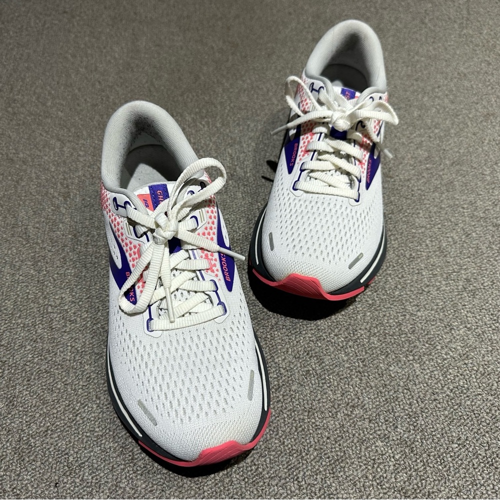 Brooks Ghost 14 Running Shoes Womens Size 6.5 Sneakers Athletic Walking Gym